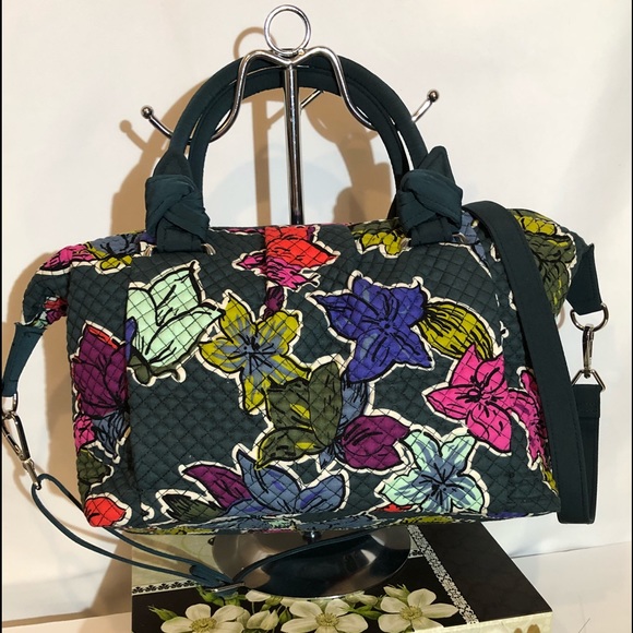 Vera Bradley Satchel/Crossbody - Picture 4 of 8